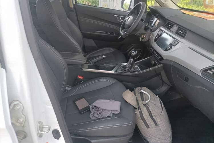Used Geely Auto Vision X3 2019 Upgraded Model 1.5L Manual Elite Version Right Front Seat