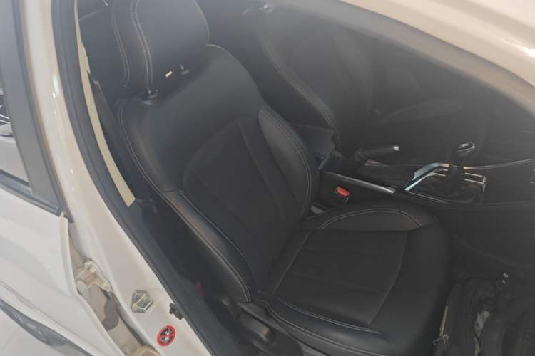 Used Geely Auto Vision X3 2019 Upgraded Model 1.5L Manual Elite Version Right Front Seat