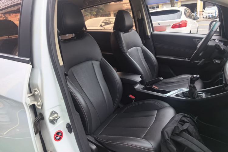 Used Geely Auto Vision X3 2019 Upgraded Model 1.5L Manual Luxury Version Right Front Seat