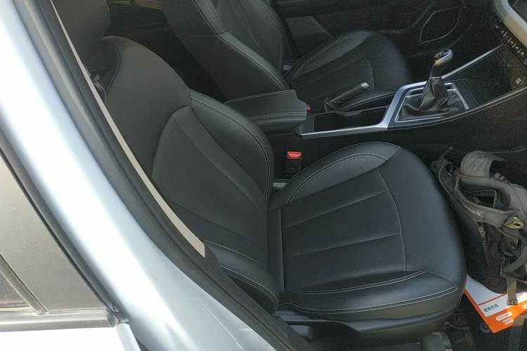 Used Geely Auto Vision X3 2019 Upgraded Model 1.5L Manual Elite Version Right Front Seat