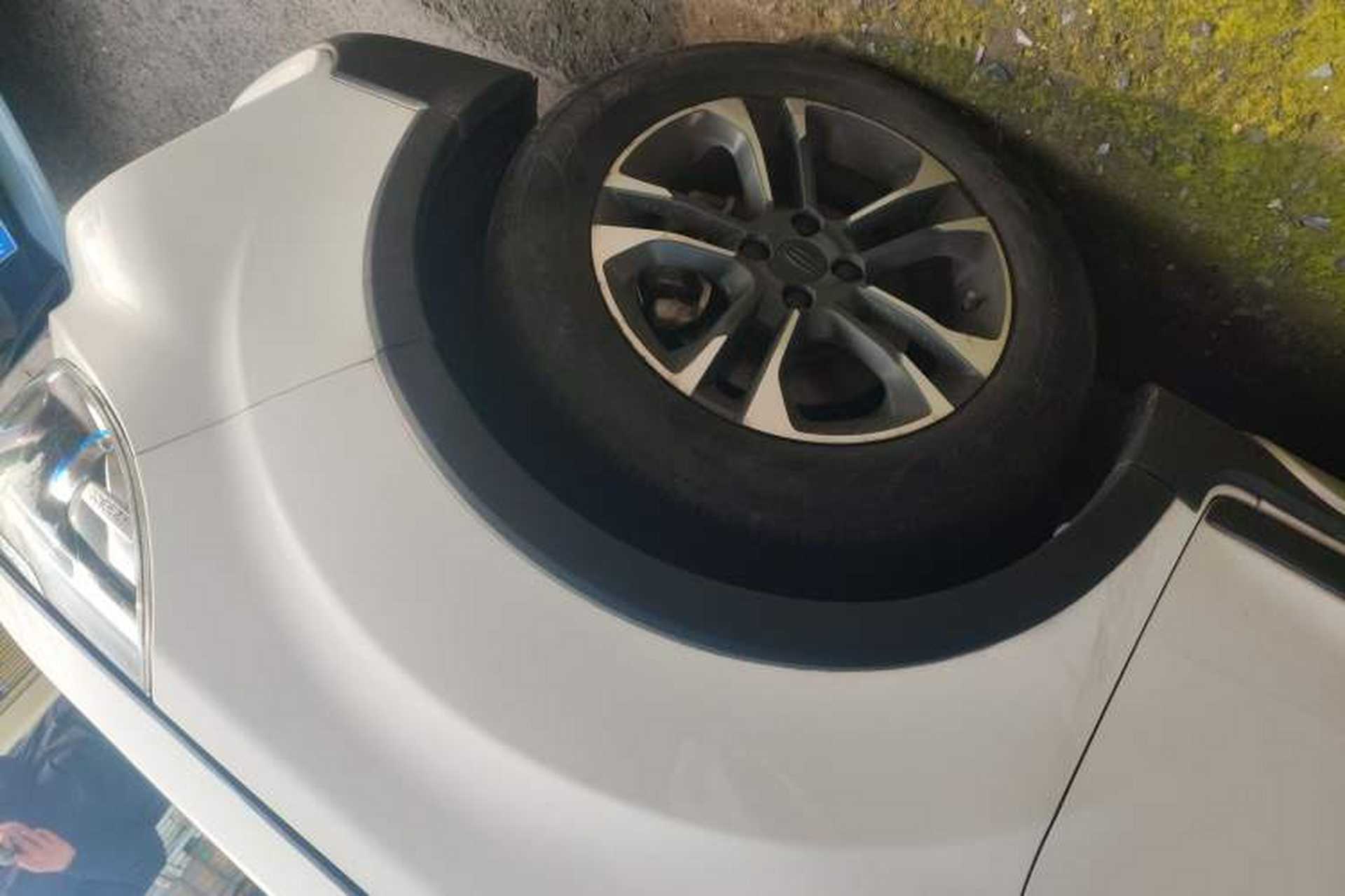 Used Geely Auto Vision X3 2019 Upgraded Model 1.5L CVT Prestige Version Right Front Wheel Hub