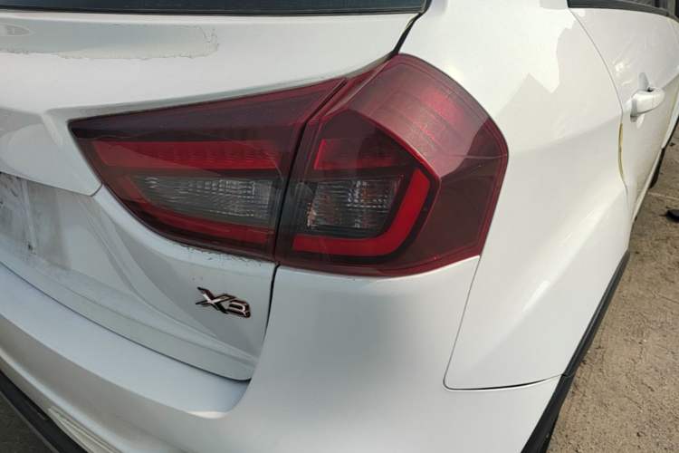 Used Geely Auto Vision X3 2019 Upgraded Model 1.5L CVT Prestige Version Right Rear Taillight