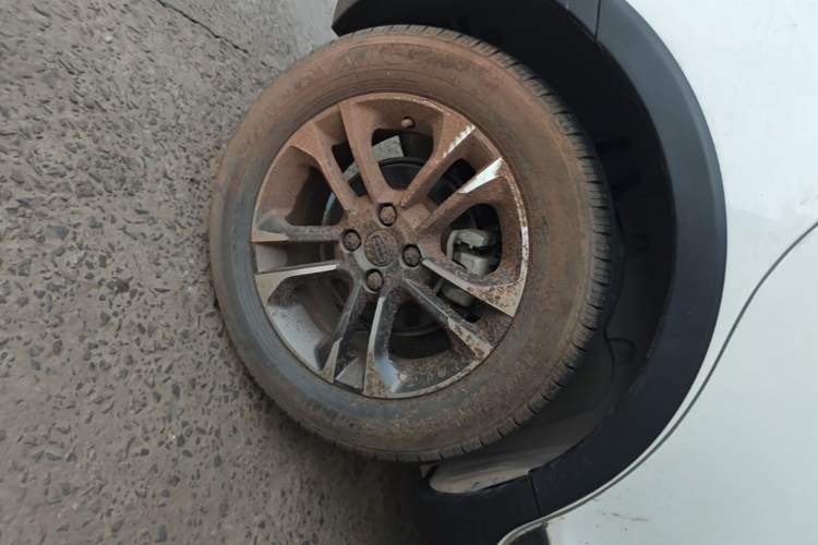 Used Geely Auto Vision X3 2019 Upgraded Model 1.5L CVT Prestige Version Right Rear Wheel Hub