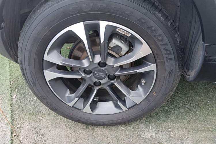 Used Geely Auto Vision X3 2019 Upgraded Model 1.5L CVT Prestige Version Right Rear Wheel Hub