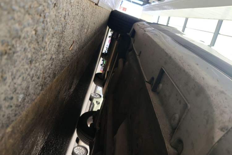 Used Geely Auto Vision X3 2019 Upgraded Model 1.5L CVT Prestige Version Right Side Sill