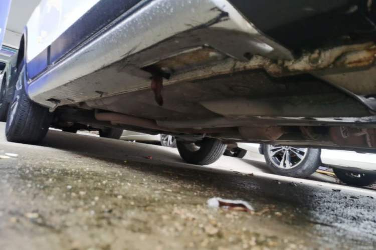 Used Geely Auto Vision X3 2019 Upgraded Model 1.5L CVT Elite Version Right Side Sill