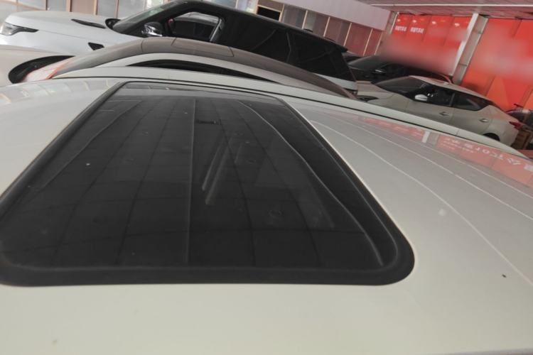 Used Geely Auto Vision X3 2019 Upgraded Model 1.5L CVT Prestige Version Roof
