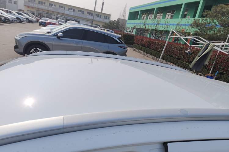 Used Geely Auto Vision X3 2019 Upgraded Model 1.5L CVT Elite Version Roof