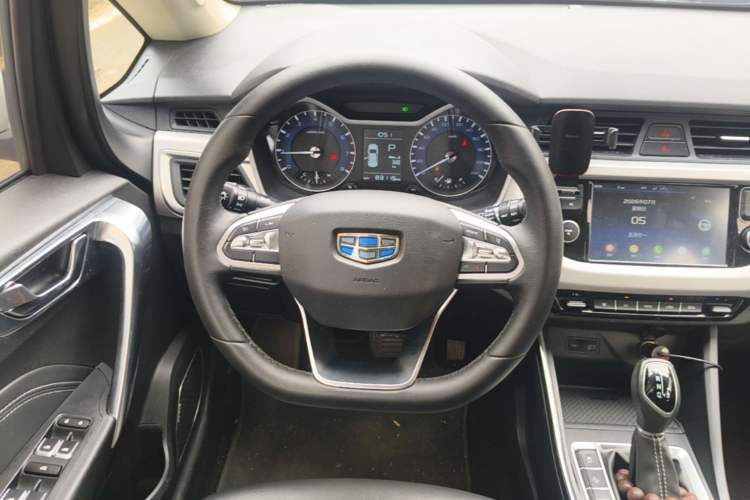 Used Geely Auto Vision X3 2019 Upgraded Model 1.5L CVT Elite Version Steering Wheel