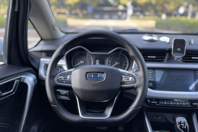 Used Geely Auto Vision X3 2019 Upgraded Model 1.5L CVT Prestige Version Steering Wheel