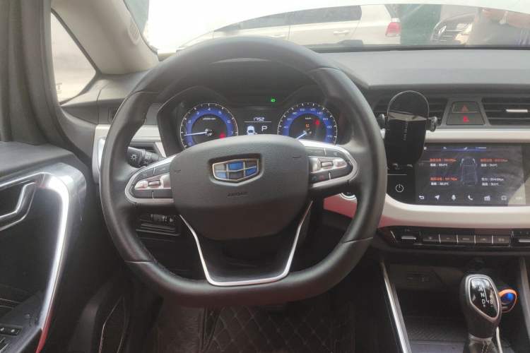 Used Geely Auto Vision X3 2019 Upgraded Model 1.5L CVT Prestige Version Steering Wheel