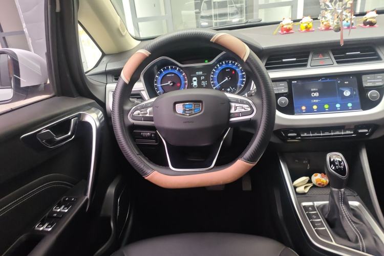 Used Geely Auto Vision X3 2019 Upgraded Model 1.5L CVT Elite Version Steering Wheel