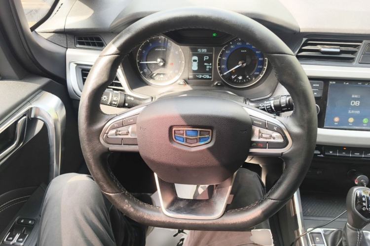Used Geely Auto Vision X3 2019 Upgraded Model 1.5L CVT Elite Version Steering Wheel