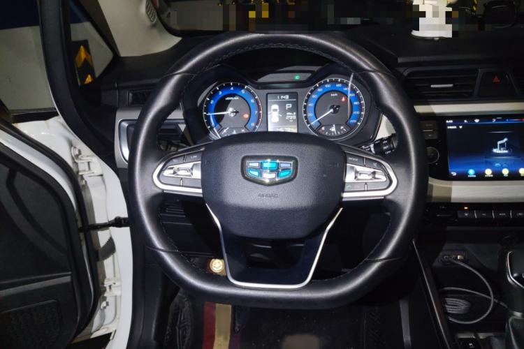 Used Geely Auto Vision X3 2019 Upgraded Model 1.5L CVT Elite Version Steering Wheel