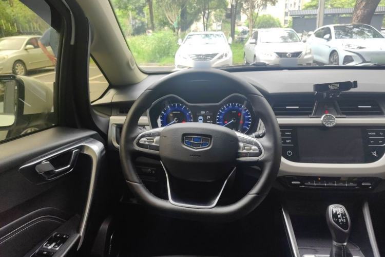 Used Geely Auto Vision X3 2019 Upgraded Model 1.5L CVT Prestige Version Steering Wheel