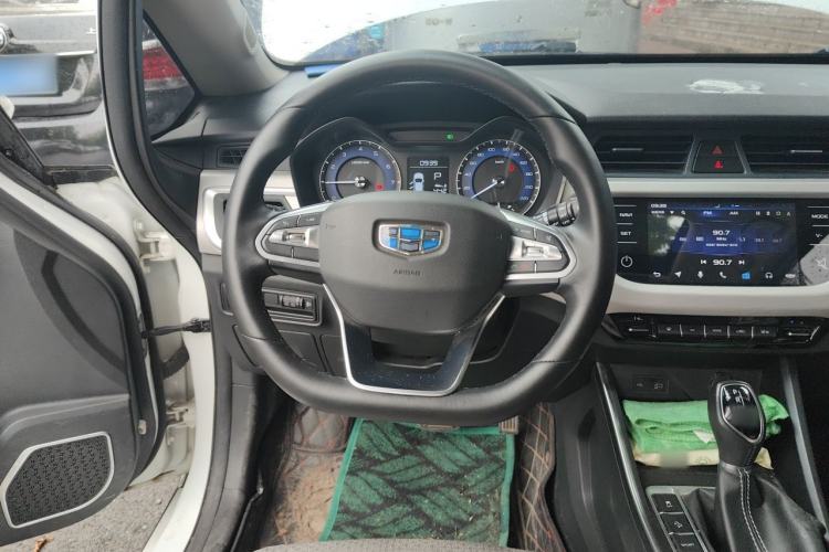 Used Geely Auto Vision X3 2019 Upgraded Model 1.5L CVT Prestige Version Steering Wheel