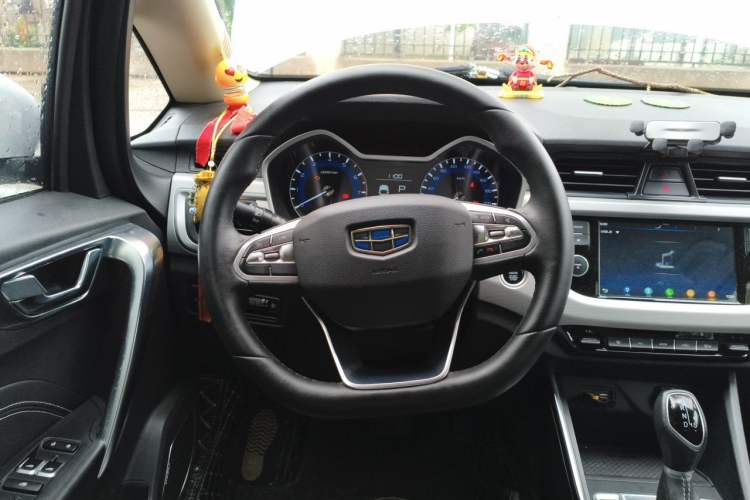 Used Geely Auto Vision X3 2019 Upgraded Model 1.5L CVT Prestige Version Steering Wheel