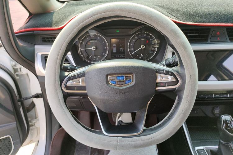 Used Geely Auto Vision X3 2019 Upgraded Model 1.5L CVT Prestige Version Steering Wheel