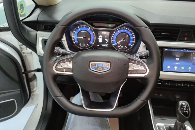 Used Geely Auto Vision X3 2019 Upgraded Model 1.5L CVT Elite Version Steering Wheel