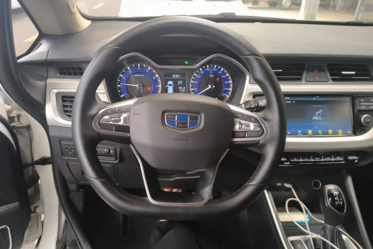 Used Geely Auto Vision X3 2019 Upgraded Model 1.5L CVT Elite Version Steering Wheel
