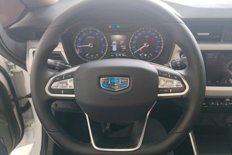 Used Geely Auto Vision X3 2019 Upgraded Model 1.5L CVT Prestige Version Steering Wheel