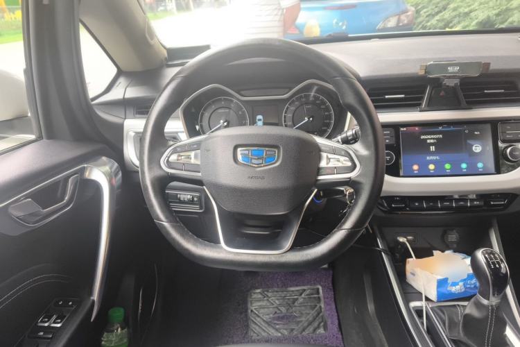 Used Geely Auto Vision X3 2019 Upgraded Model 1.5L Manual Elite Version Steering Wheel
