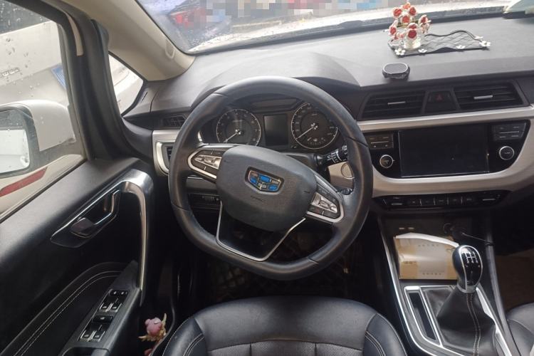 Used Geely Auto Vision X3 2019 Upgraded Model 1.5L Manual Luxury Version Steering Wheel