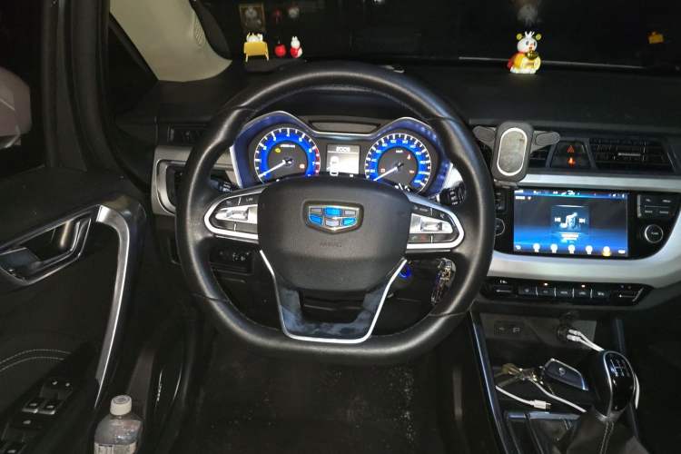 Used Geely Auto Vision X3 2019 Upgraded Model 1.5L Manual Luxury Version Steering Wheel