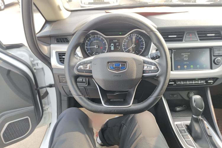 Used Geely Auto Vision X3 2019 Upgraded Model 1.5L CVT Elite Version Steering Wheel