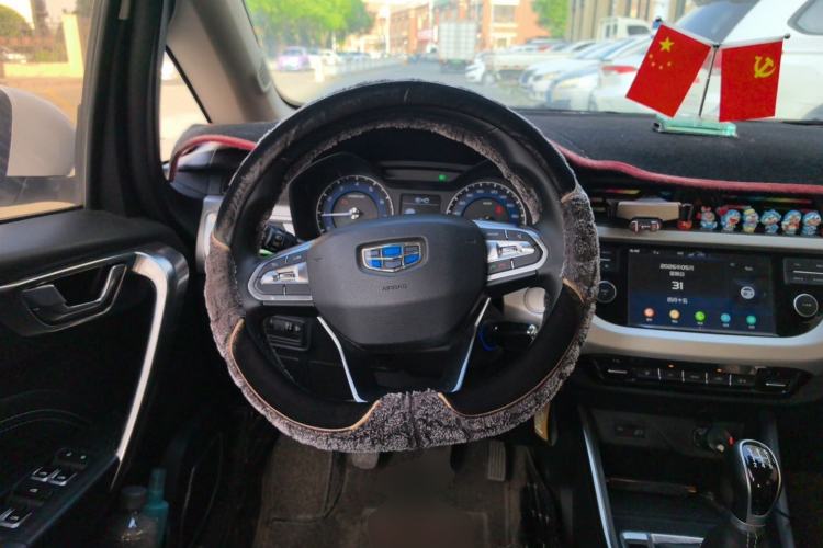 Used Geely Auto Vision X3 2019 Upgraded Model 1.5L Manual Elite Version Steering Wheel