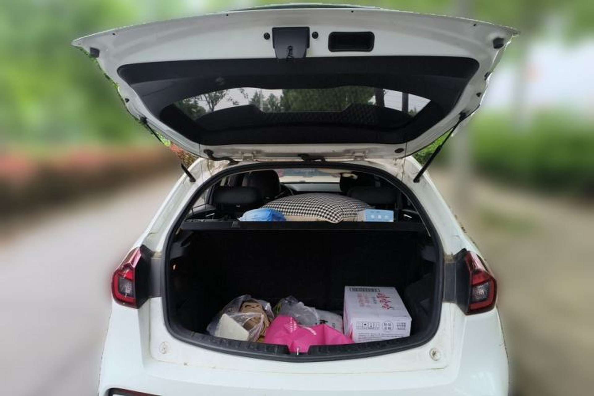Used Geely Auto Vision X3 2019 Upgraded Model 1.5L Manual Elite Version Trunk
