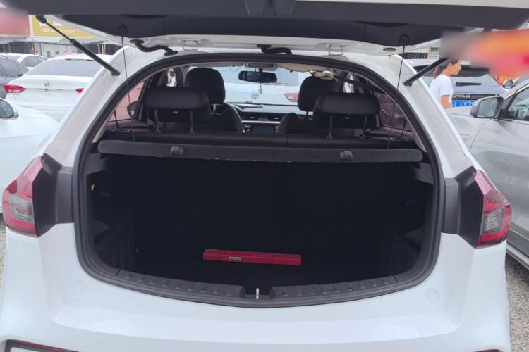 Used Geely Auto Vision X3 2019 Upgraded Model 1.5L CVT Elite Version Trunk