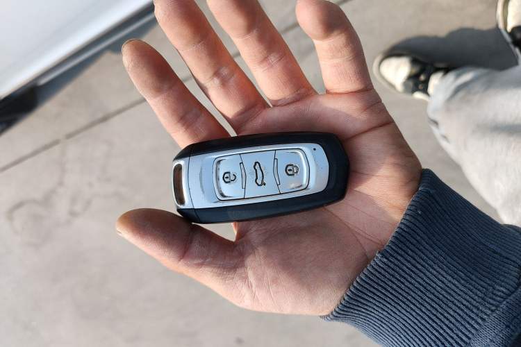 Used Geely Auto Vision X3 2019 Upgraded Model 1.5L CVT Prestige Version Vehicle Key