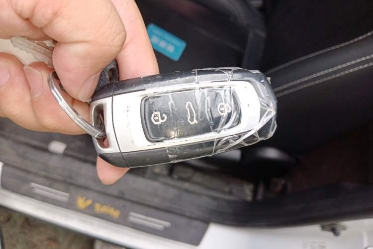 Used Geely Auto Vision X3 2019 Upgraded Model 1.5L CVT Elite Version Vehicle Key