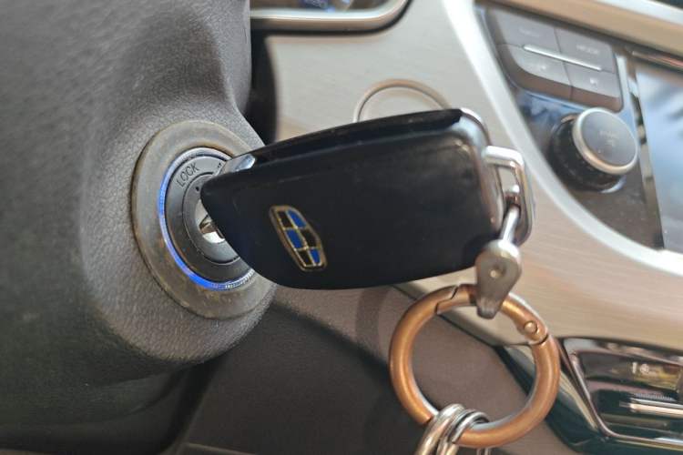 Used Geely Auto Vision X3 2019 Upgraded Model 1.5L Manual Elite Version Vehicle Key