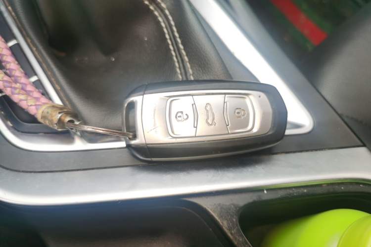 Used Geely Auto Vision X3 2019 Upgraded Model 1.5L CVT Prestige Version Vehicle Key