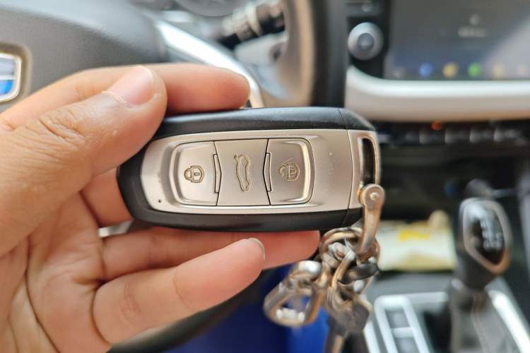 Used Geely Auto Vision X3 2019 Upgraded Model 1.5L CVT Elite Version Vehicle Key