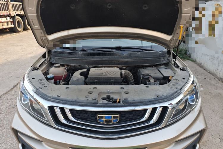Used Geely Auto Vision X3 2019 Upgraded Model 1.5L CVT Elite Version Engine Bay