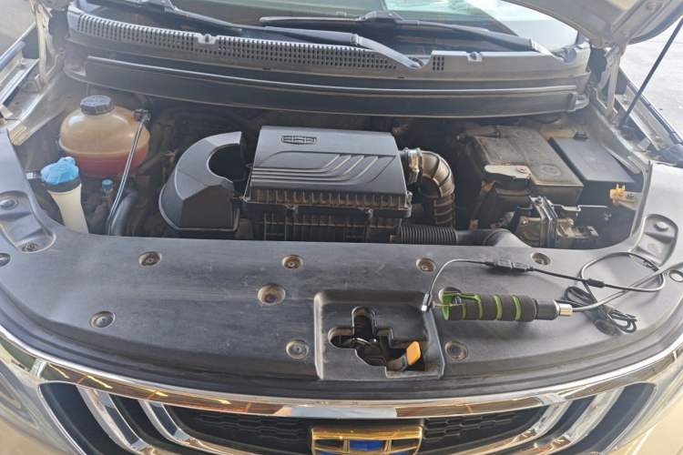 Used Geely Auto Vision X3 2019 Upgraded Model 1.5L CVT Prestige Version Engine Bay