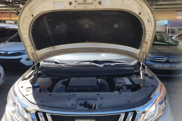 Used Geely Auto Vision X3 2019 Upgraded Model 1.5L CVT Elite Version Engine Bay