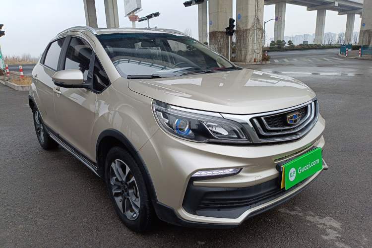 Used Geely Auto Vision X3 2019 Upgraded Model 1.5L CVT Prestige Version Front Right 45 Deg