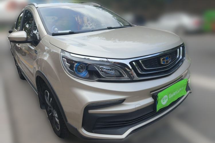 Used Geely Auto Vision X3 2019 Upgraded Model 1.5L CVT Prestige Version Front Right 45 Deg