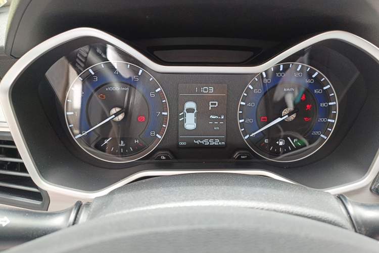 Used Geely Auto Vision X3 2019 Upgraded Model 1.5L CVT Prestige Version Instrument Cluster