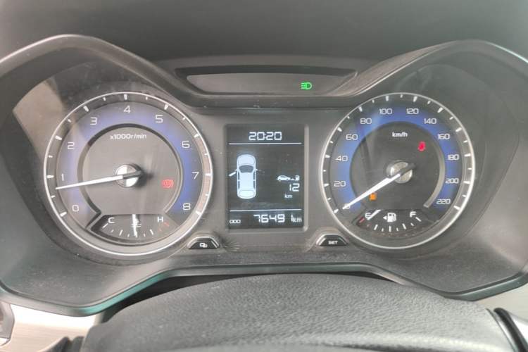 Used Geely Auto Vision X3 2019 Upgraded Model 1.5L Manual Elite Version Instrument Cluster