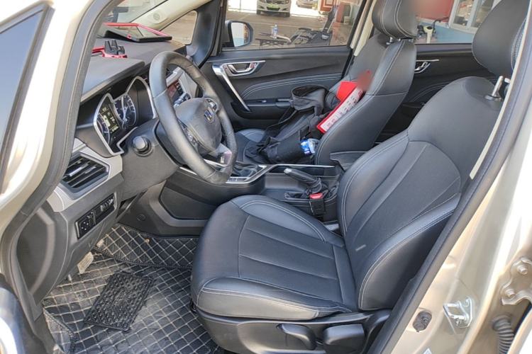 Used Geely Auto Vision X3 2019 Upgraded Model 1.5L CVT Prestige Version Left Front Seat