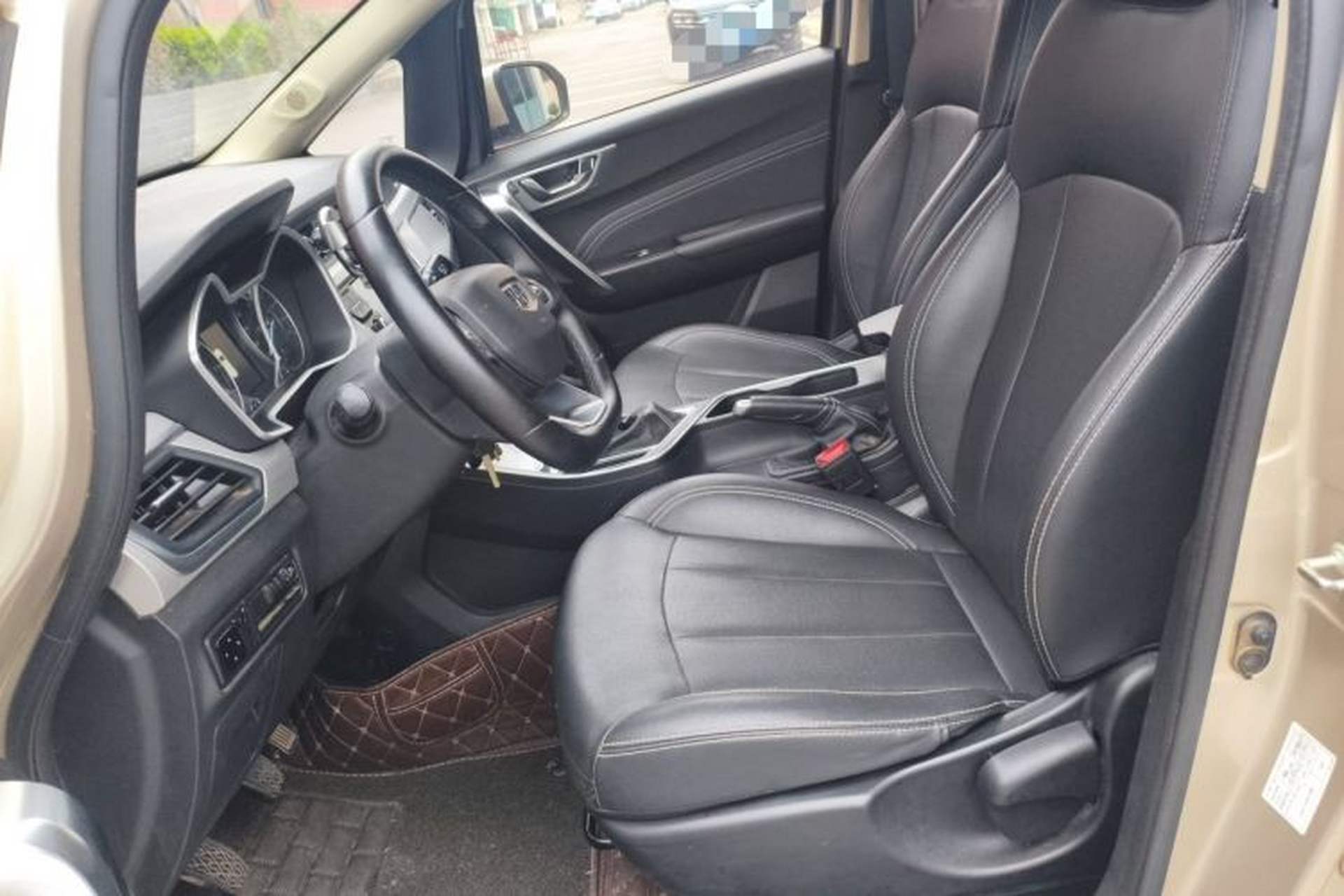 Used Geely Auto Vision X3 2019 Upgraded Model 1.5L Manual Elite Version Left Front Seat