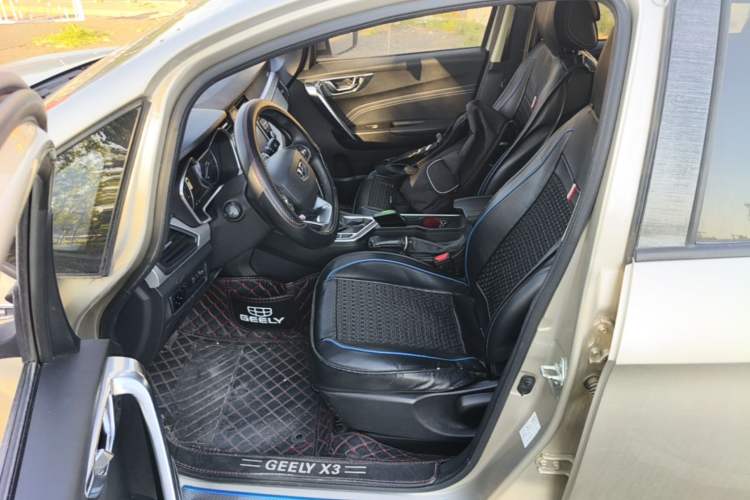 Used Geely Auto Vision X3 2019 Upgraded Model 1.5L CVT Elite Version Left Front Seat