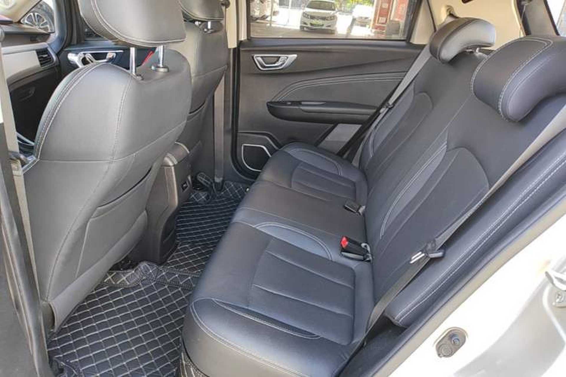 Used Geely Auto Vision X3 2019 Upgraded Model 1.5L CVT Prestige Version Left Rear Seat