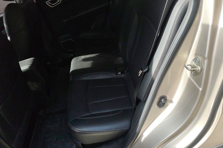 Used Geely Auto Vision X3 2019 Upgraded Model 1.5L Manual Luxury Version Left Rear Seat
