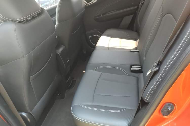 Used Geely Auto Vision X3 2019 Upgraded Model 1.5L CVT Prestige Version Left Rear Seat